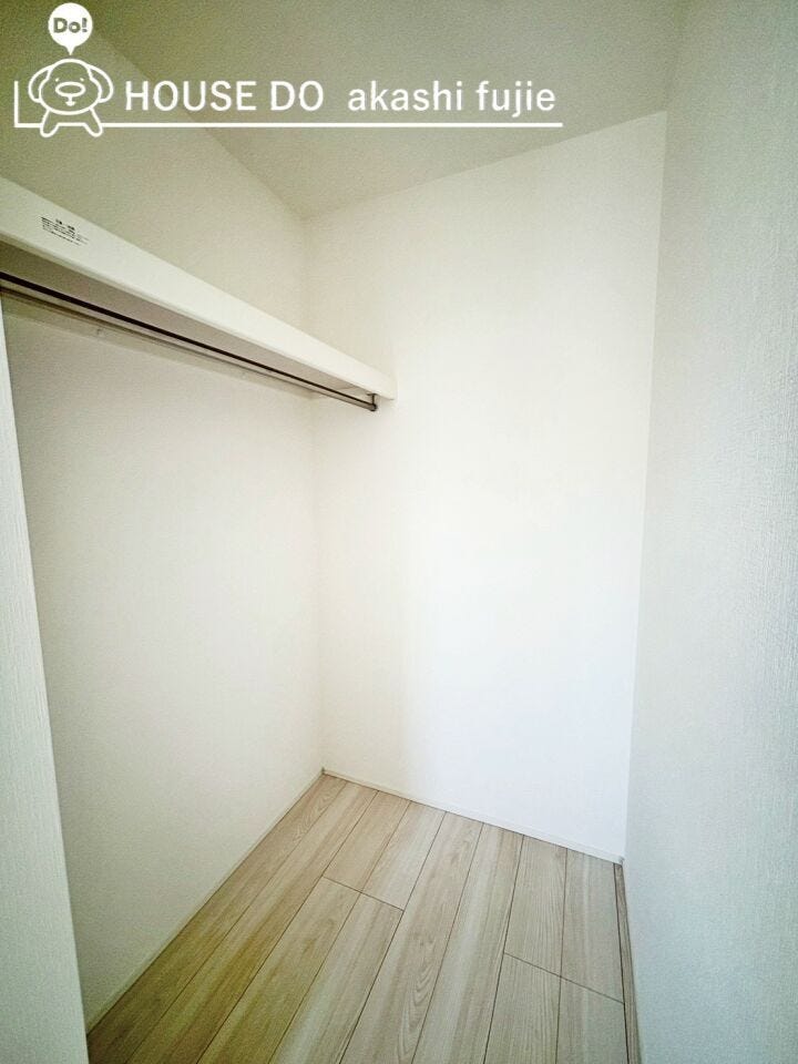 WICはお洋服をたたまずに収納できます