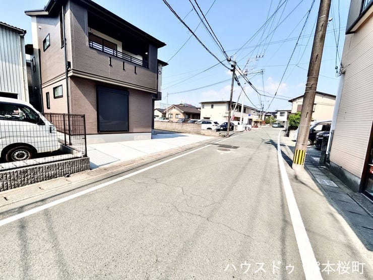 ■理想を叶える新しい暮らしの舞台■高いデザイン性と機能性を兼ね備えた住まい。ここで、家族の新しい物語が始まります。