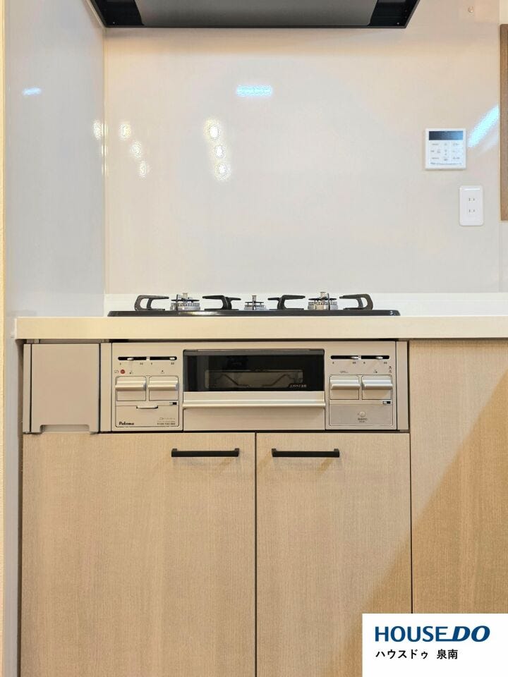 毎日料理をする、料理が好き、家族が多くて量を作る必要がある、等の方々にとっては必須の3口コンロ。