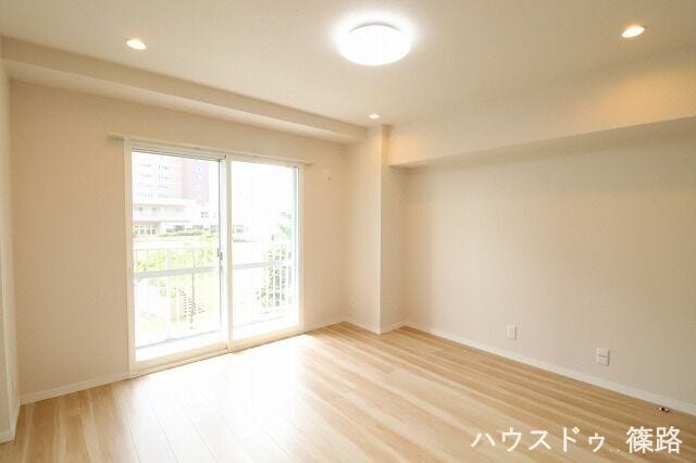 洋室7.8帖