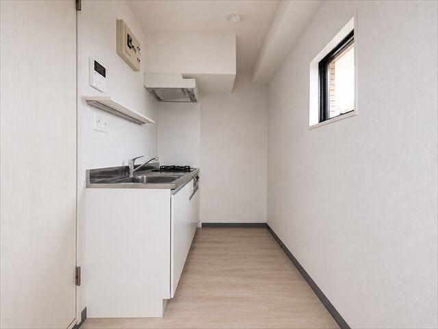※実際の写真から家具等を消すCG加工をしています。
