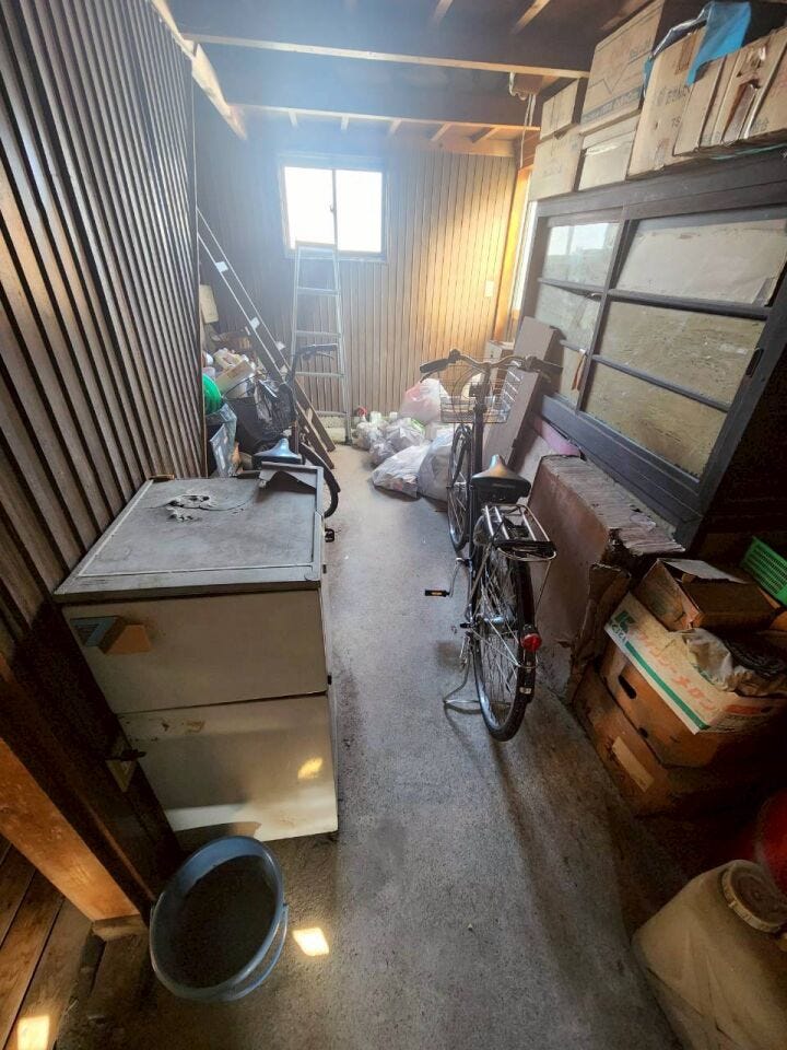 建物2の1F倉庫