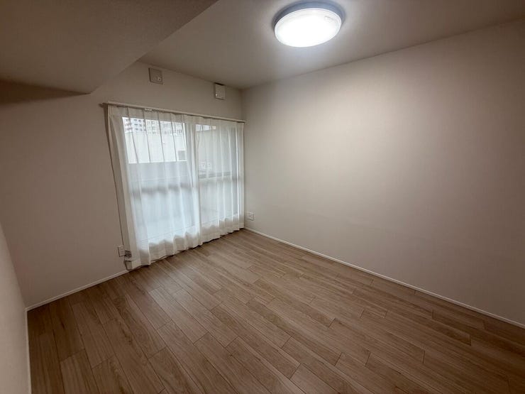 テレワークや趣味の部屋としても最適なサイズ感の居室が揃い、家族それぞれの時間も大切にできる4LDKです
