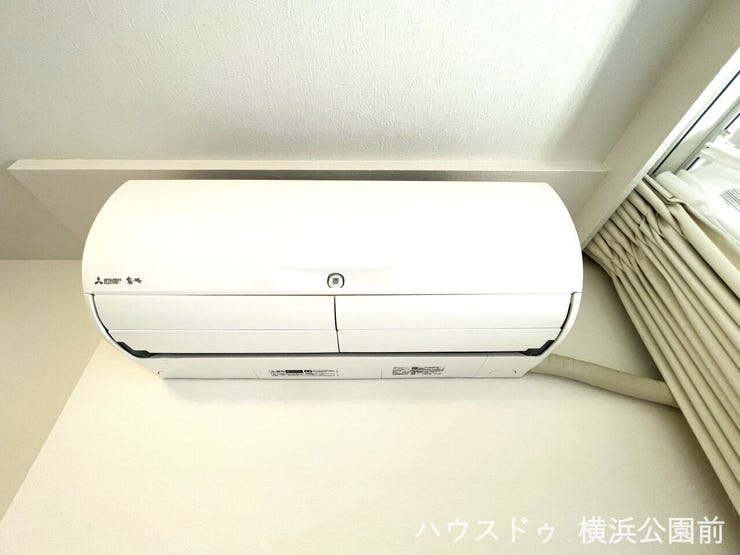 居室・リビングの全室にエアコンが設置されています。春夏秋冬を問わず、快適にお過ごしいただけます。