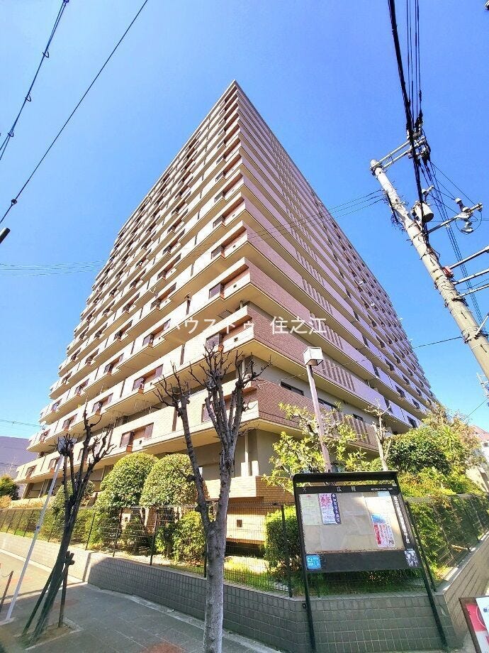 ★バルコニー幅は余裕がございますので小テーブルでティータイムも楽しめます♪