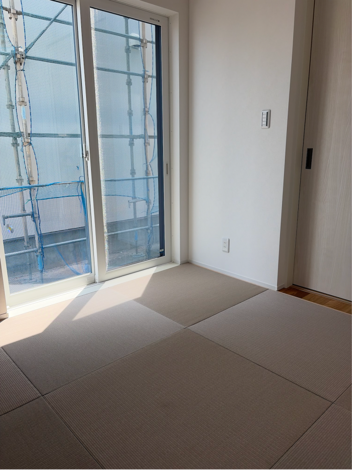 *1階4.5帖畳*
LDKに面した洋風和室
※掲載写真は1号地のものです