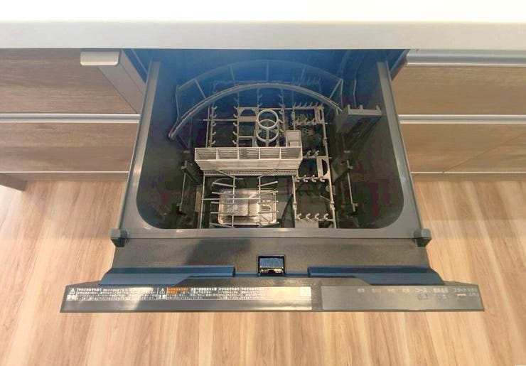 汚れたお皿も食器洗浄機でラクチン洗浄♪