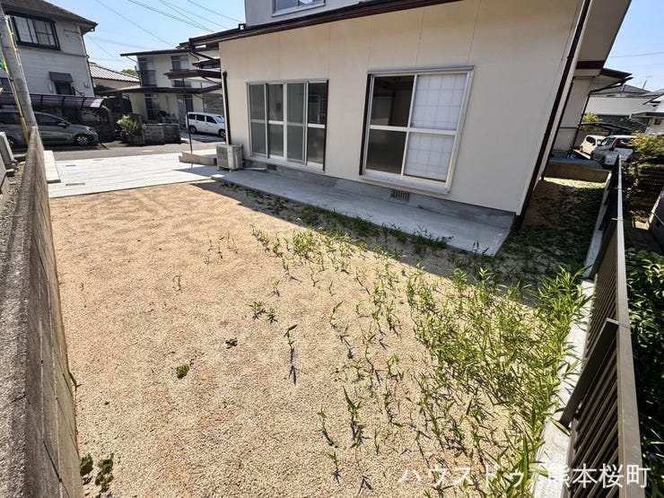 ■遊びと安らぎの多目的空間■子どもが安全に遊べ、ペットと触れ合い、大人も自然に癒やされる、暮らしを彩るスペースです。