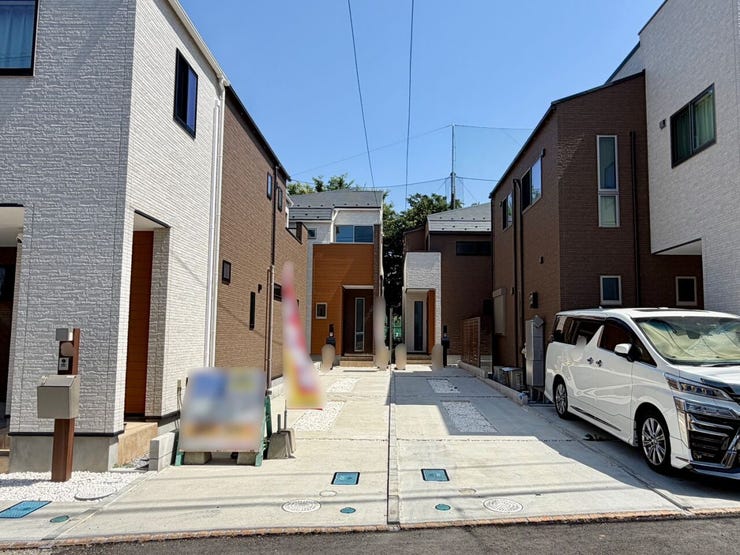 通りから見えにくい位置に建築されておりますので、周囲の視線を気にすることなく、プライベートな時間をお過ごしいただけます。