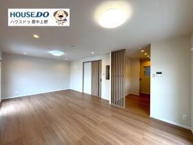 箕面市粟生間谷西３丁目