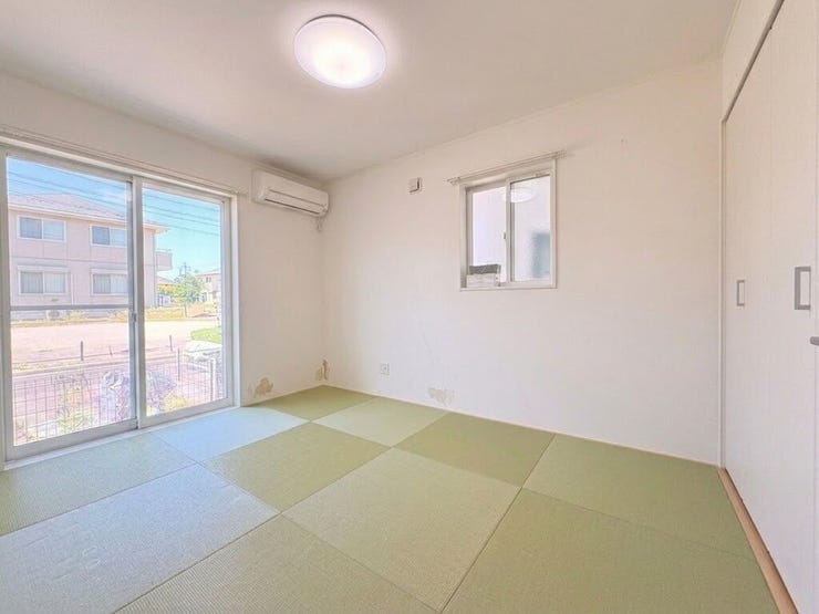 来客時にも利用できる和室が一部屋あると重宝しますね♪
※実際の写真から家具消しの加工を行っております。