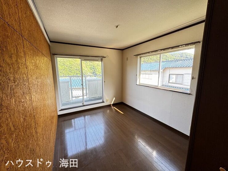 2階洋室6帖