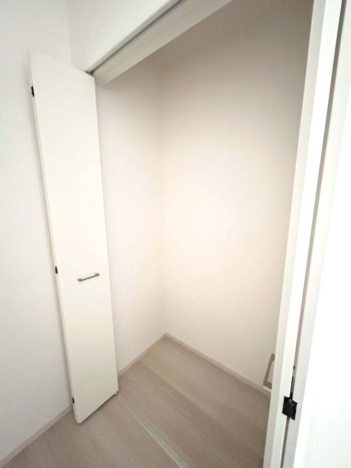 LDK約18帖♪KIS北九州市小倉北区大田町1期新築戸建て♪駐車並列2台♪収納充実♪全室フローリング