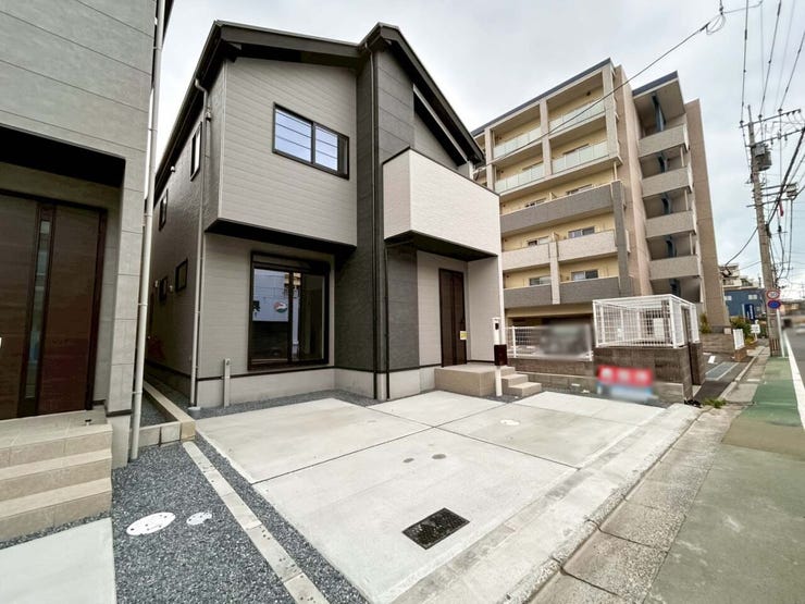 LDK約17帖♪KIS北九州市小倉北区大田町1期新築戸建て♪駐車並列2台♪収納充実♪全室フローリング