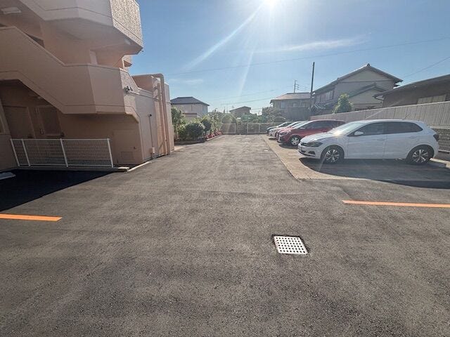 駐車場あります