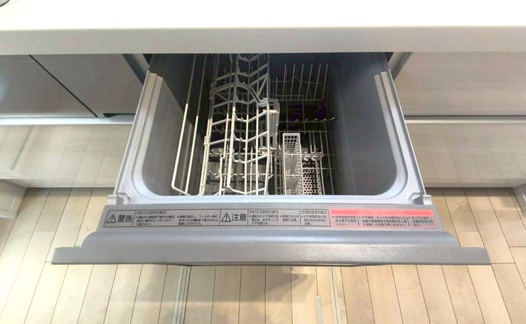 汚れたお皿も食器洗浄機でラクチン洗浄♪