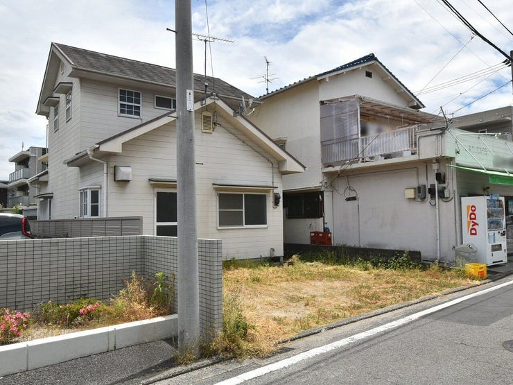 外観を北西側より撮影
