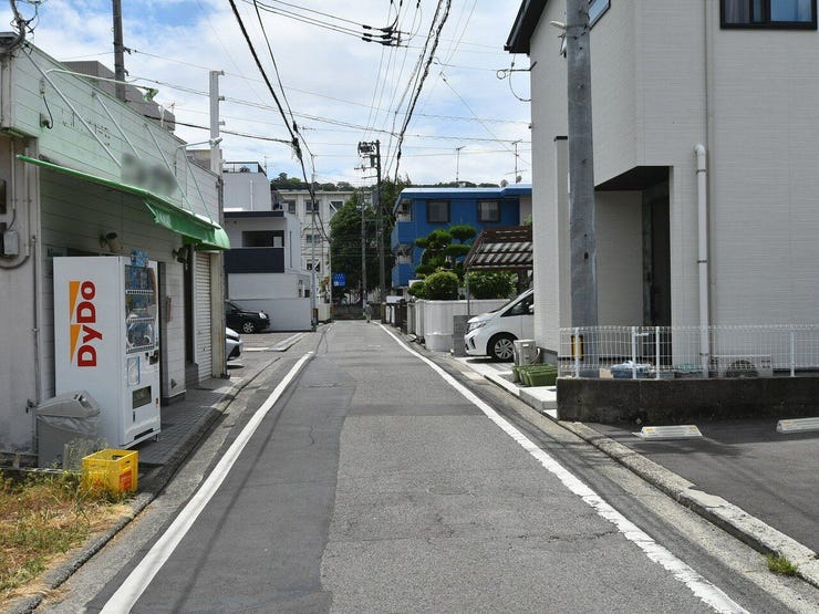 西側道路