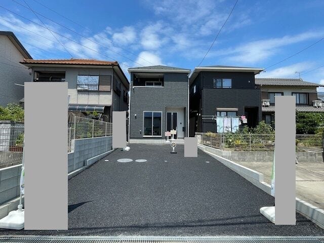 クレイドルガーデンはZEH(ネット・ゼロ・エネルギー・ハウス)水準の基準を満たした省エネ住宅。エネルギーロスを抑え、一年中快適で家計にやさしい暮らしが送れる家づくりを追及しています。