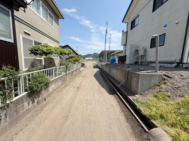 現地(2026年5月)撮影
◎建築条件無し◎
詳細は、ハウスドゥ 八戸田向までお気軽にお問い合わせくださいませ♪