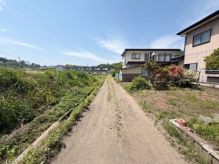 現地(2026年5月)撮影
◎建築条件無し◎
詳細は、ハウスドゥ 八戸田向までお気軽にお問い合わせくださいませ♪