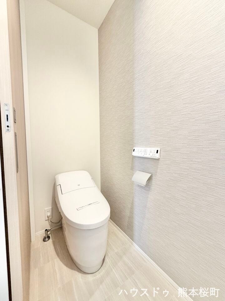 ■一人になれる安らぎの場所■清潔さと静けさを両立した空間。心落ち着くひとときを過ごせる、プライベートなレストルームです。