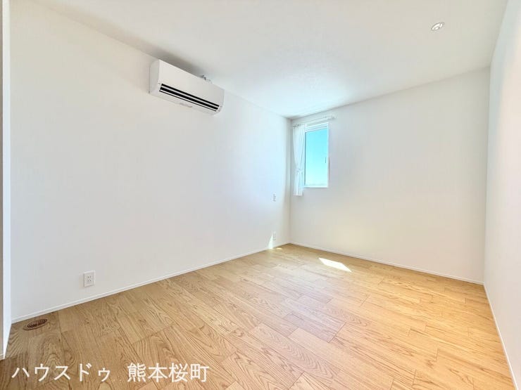 ■2階6.5帖洋室■心からリラックスできる静けさ、上質な眠りで、毎日をリセットします。明日への活力を養う空間です。