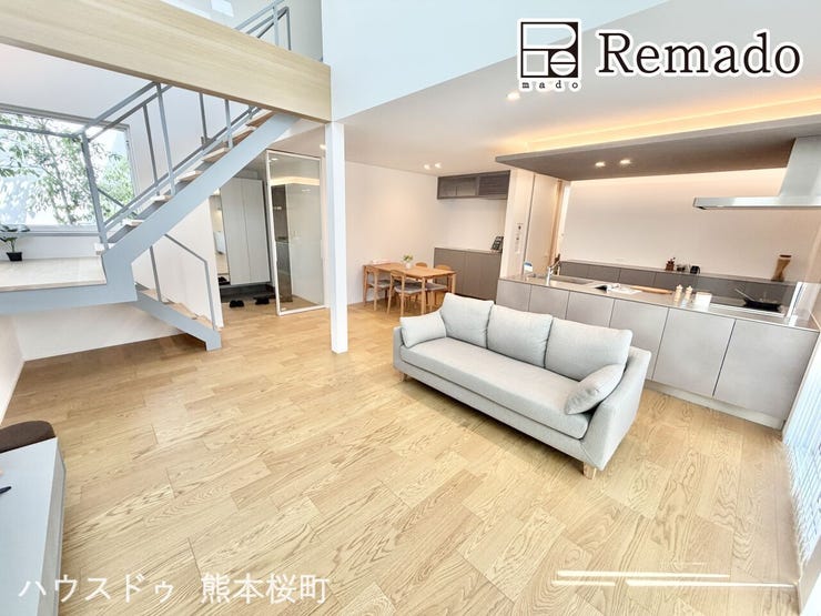 ■家族の笑顔が集う中心地■お気に入りの家具を迎え、窓からは心地の良い光が差し込みます。