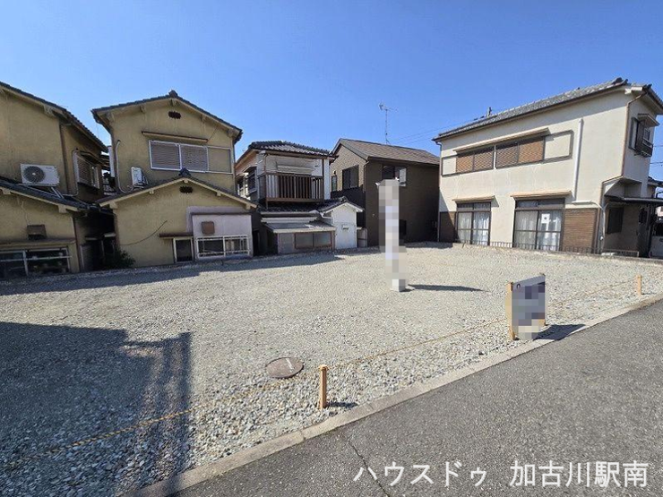 【外観】
☆建築条件なし!お好きなハウスマーカー様で建築いただけます☆