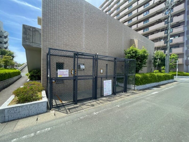 【Trash Area】
ゴミ置き場です。キレイに保たれていますね。