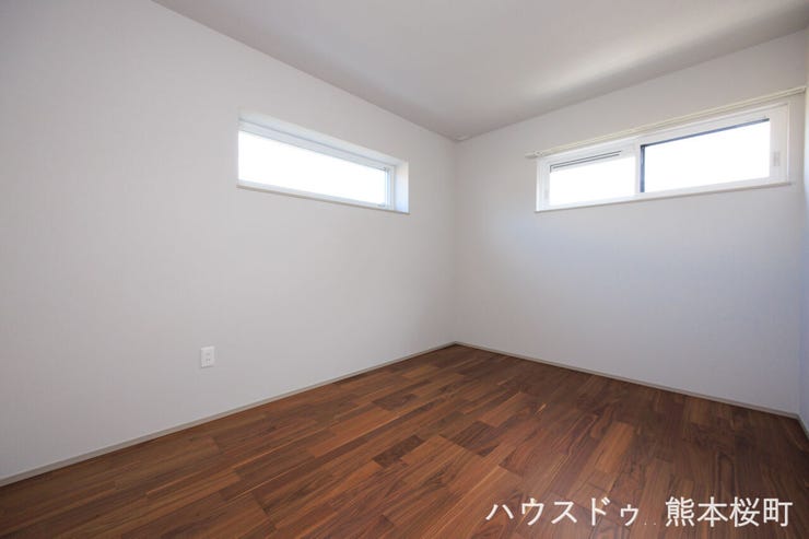 ■2階6.0帖洋室①■寝室、書斎、趣味の部屋。家族の成長やライフスタイルに合わせ、様々な使い方ができる快適な空間です。