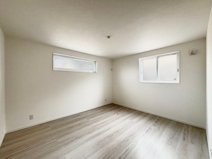 採光もあり明るいお部屋です。
