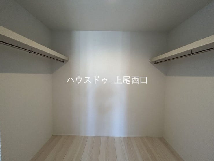 ウォークインクローゼット
2階洋室(6.0帖)
