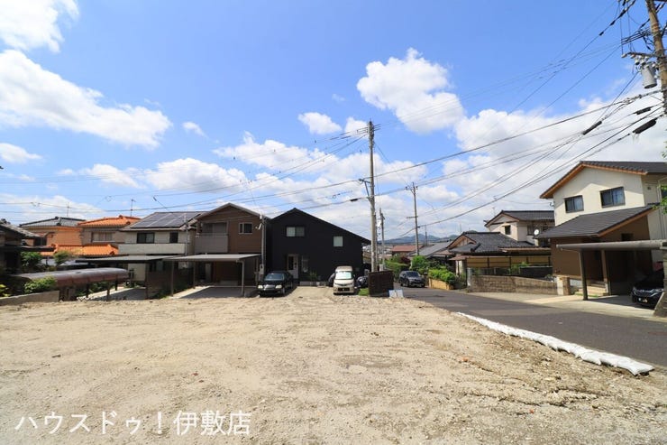 【外観写真】
「他社で住宅ローンに落ちてしまった」「車のローンが残っている」など、住宅ローンでお困りの方はぜひ一度弊社までご相談ください。