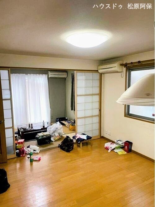 家具の配置がしやすい縦型のレイアウト。お好みのインテリアで自分好みの空間に演出できます。