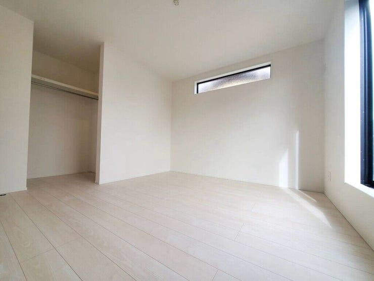 【Bedroom】主寝室や子ども部屋、在宅ワークにも使える洋室。暮らしに合わせて自由にレイアウトできます。