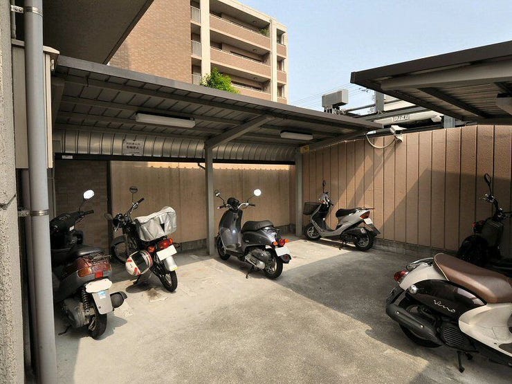 バイク置場