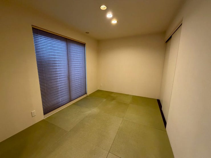 洋和室なので家具も合わせやすいですね。