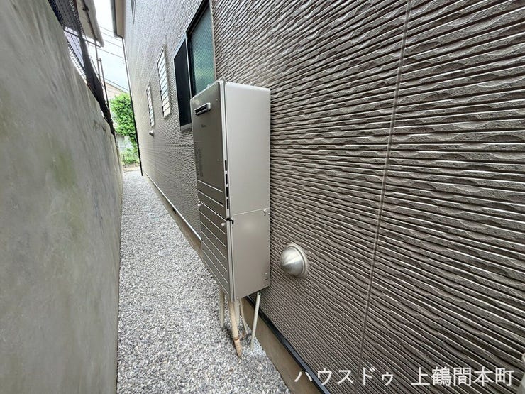 飽きのこないシンプルモダンな外観デザイン