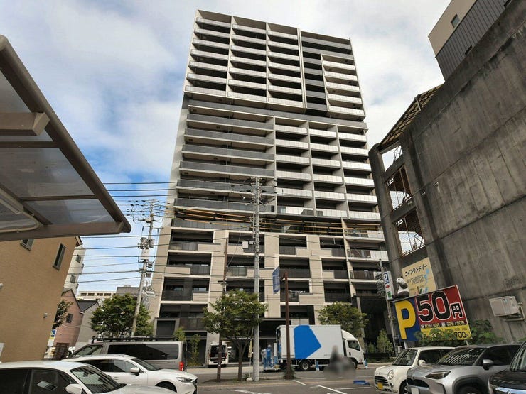 【外観】
外観を南側より撮影