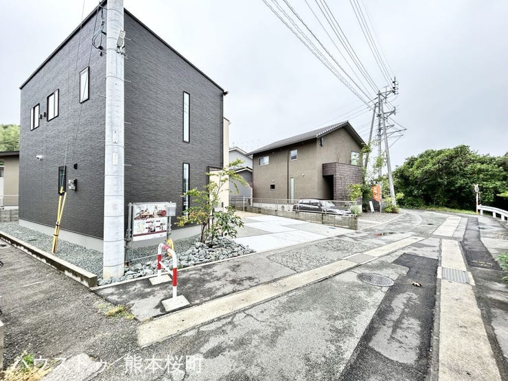 ■理想を叶える新しい暮らしの舞台■高いデザイン性と機能性を兼ね備えた住まい。ここで、家族の新しい物語が始まります。