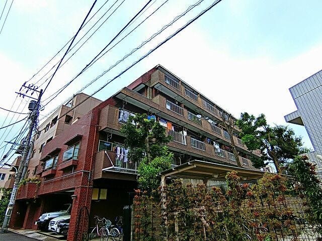 【外観】
麻布十番、白金高輪、三田、田町が徒歩圏内の好立地。
