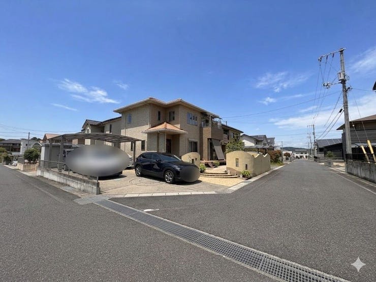 【駐車場】普通車4台