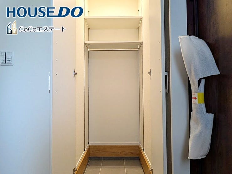 □■収納■□
シューズインクロークです♪
可動棚付きで、収納力も◎