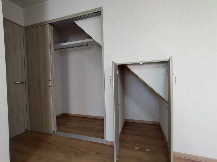 1F階段下洋室