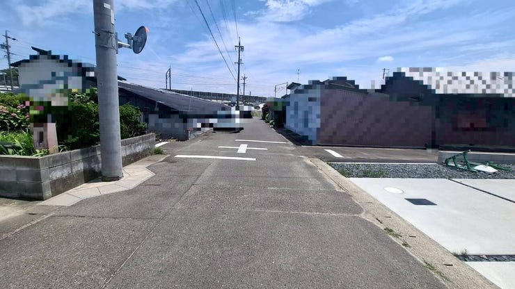 北側前面道路 東方面