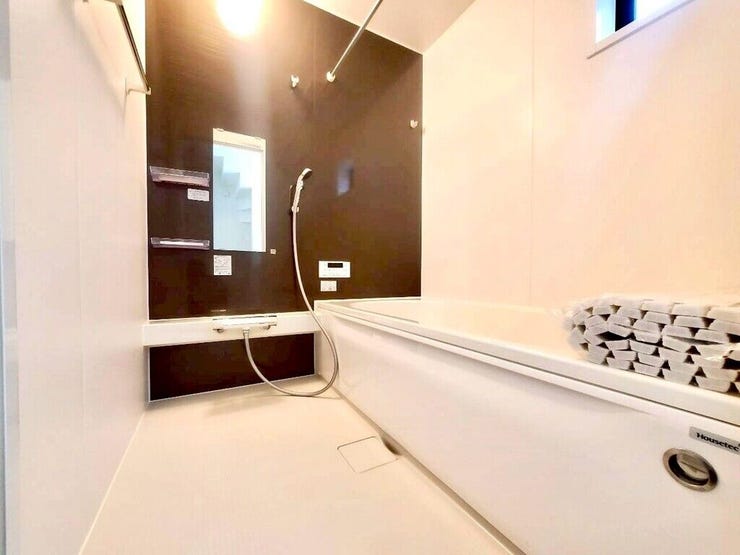 【Bathroom】リラックスできる空間で、一日の疲れを癒し、心身共にリフレッシュできます。