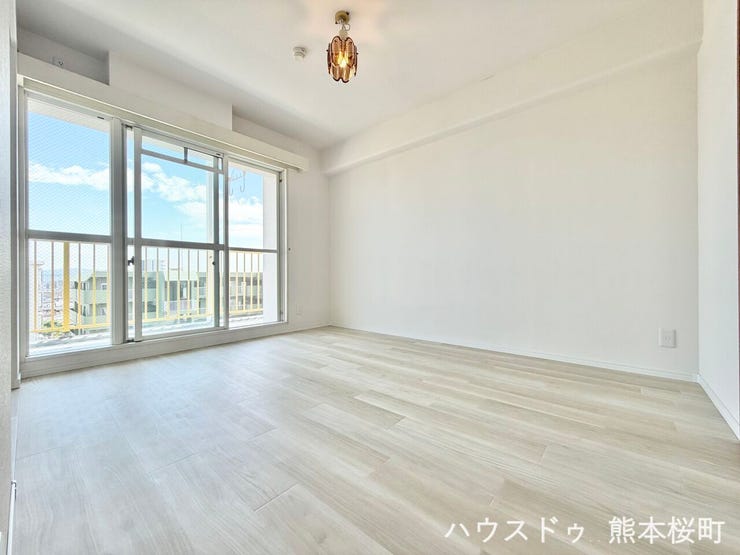 ■洋室■心からリラックスできる静けさ、上質な眠りで、毎日をリセットします。明日への活力を養う空間です。