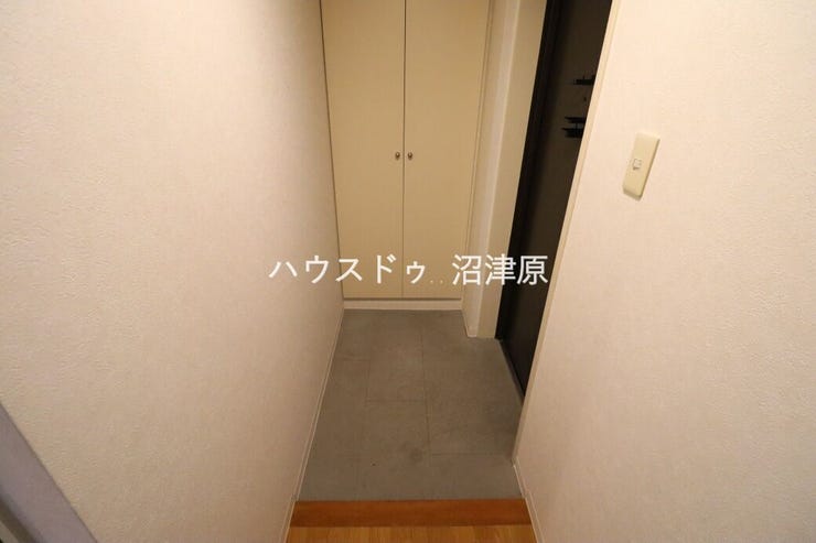 掲載写真は2023年5月(前回販売時・入居前)に撮影されたものです。現在は居住中のため、現況と異なる場合があります。