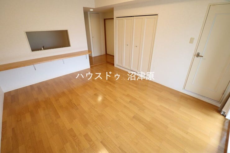 掲載写真は2023年5月(前回販売時・入居前)に撮影されたものです。現在は居住中のため、現況と異なる場合があります。